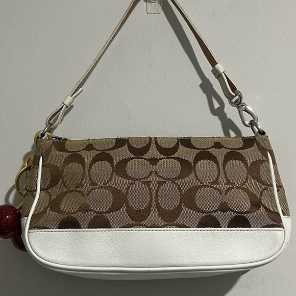 Coach white Khaki 6094 Signature Canvas Ivory  Demi  Shoulder Purse Baguette - Picture 2 of 8